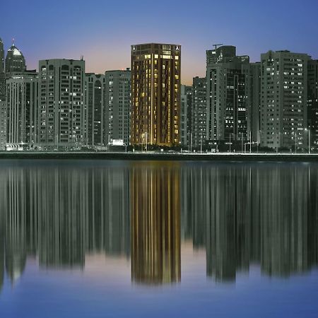 Hala Arjaan By Rotana, Deluxe Hotel Apartments Abu Dabi Dış mekan fotoğraf