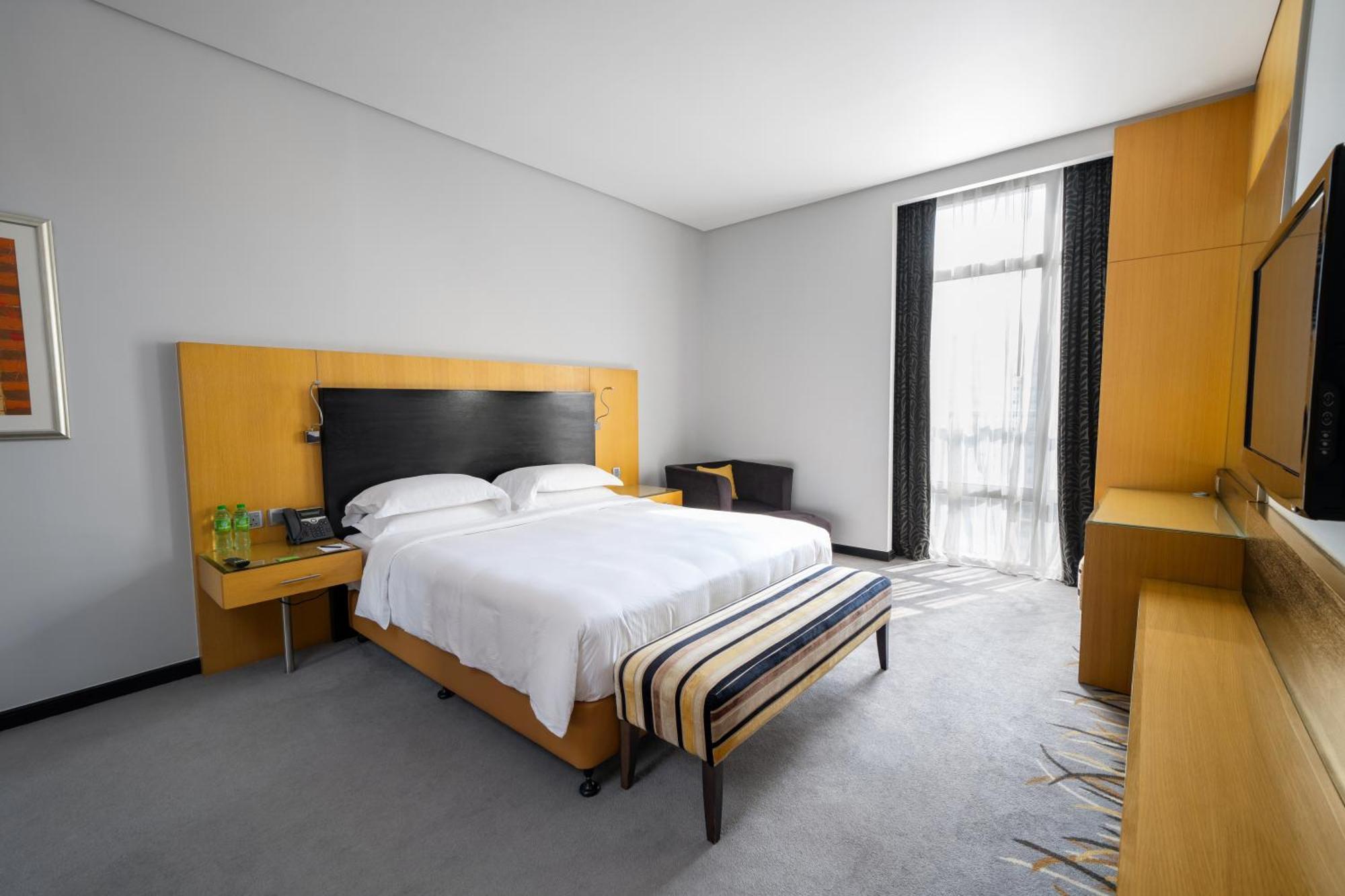 Hala Arjaan By Rotana, Deluxe Hotel Apartments Abu Dabi Dış mekan fotoğraf