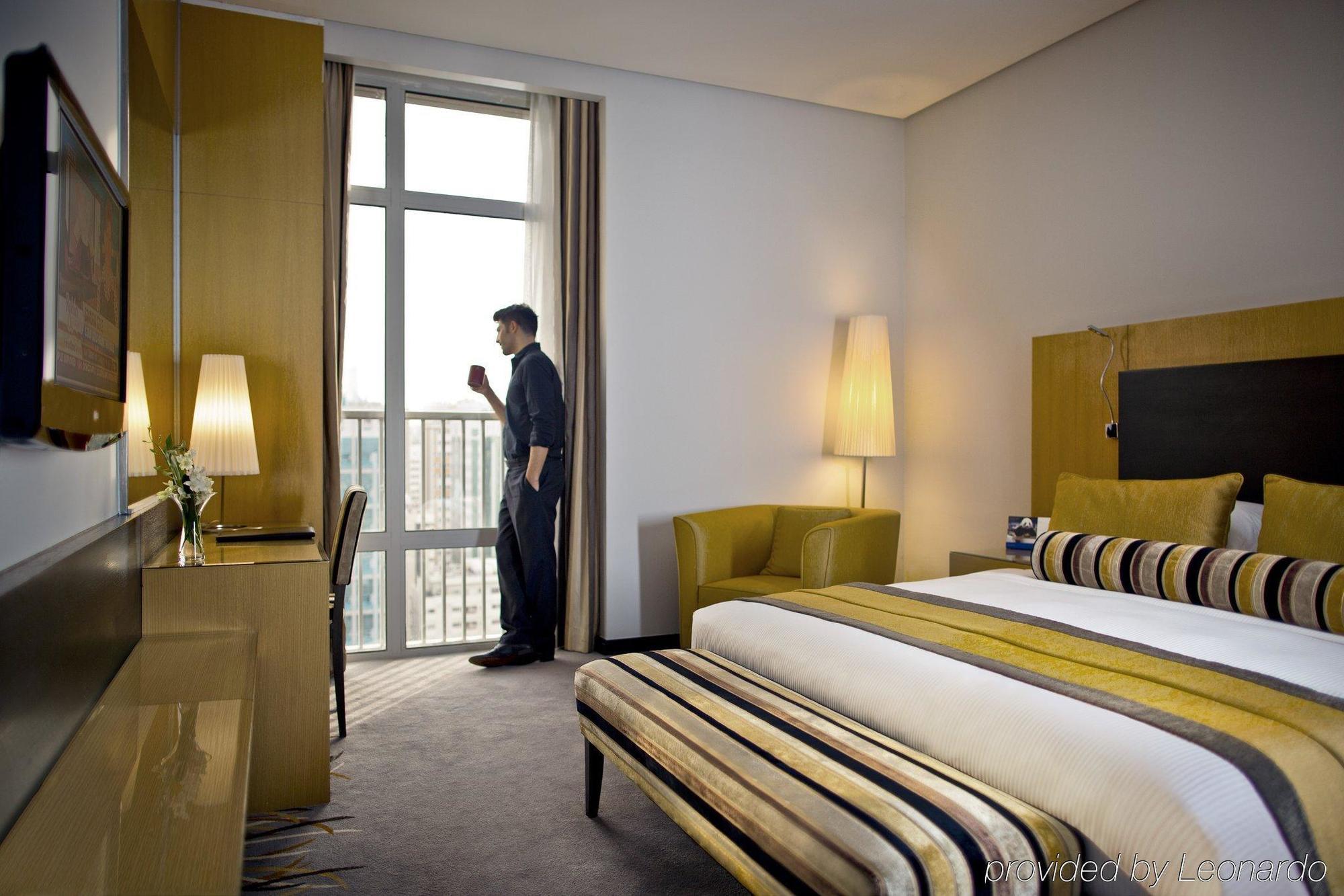Hala Arjaan By Rotana, Deluxe Hotel Apartments Abu Dabi Dış mekan fotoğraf
