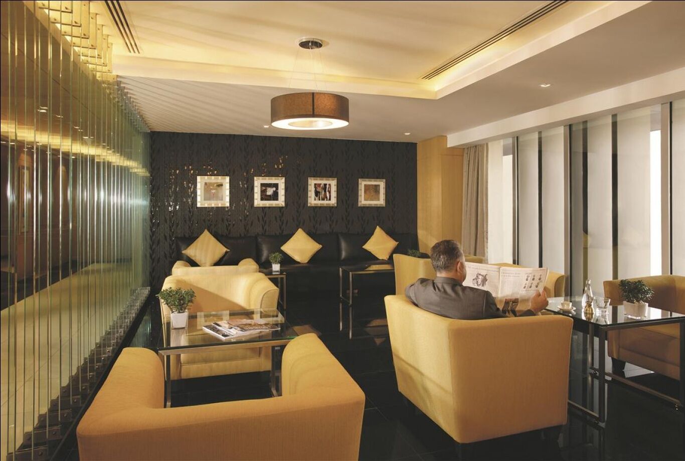 Hala Arjaan By Rotana, Deluxe Hotel Apartments Abu Dabi Dış mekan fotoğraf